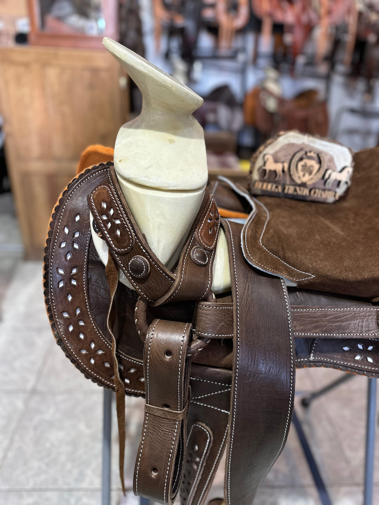 Colita charro duck chair4 N1