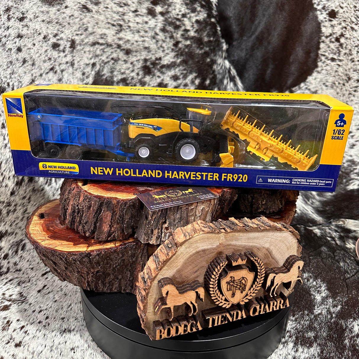 NEW HOLLAND HARVESTER FR920