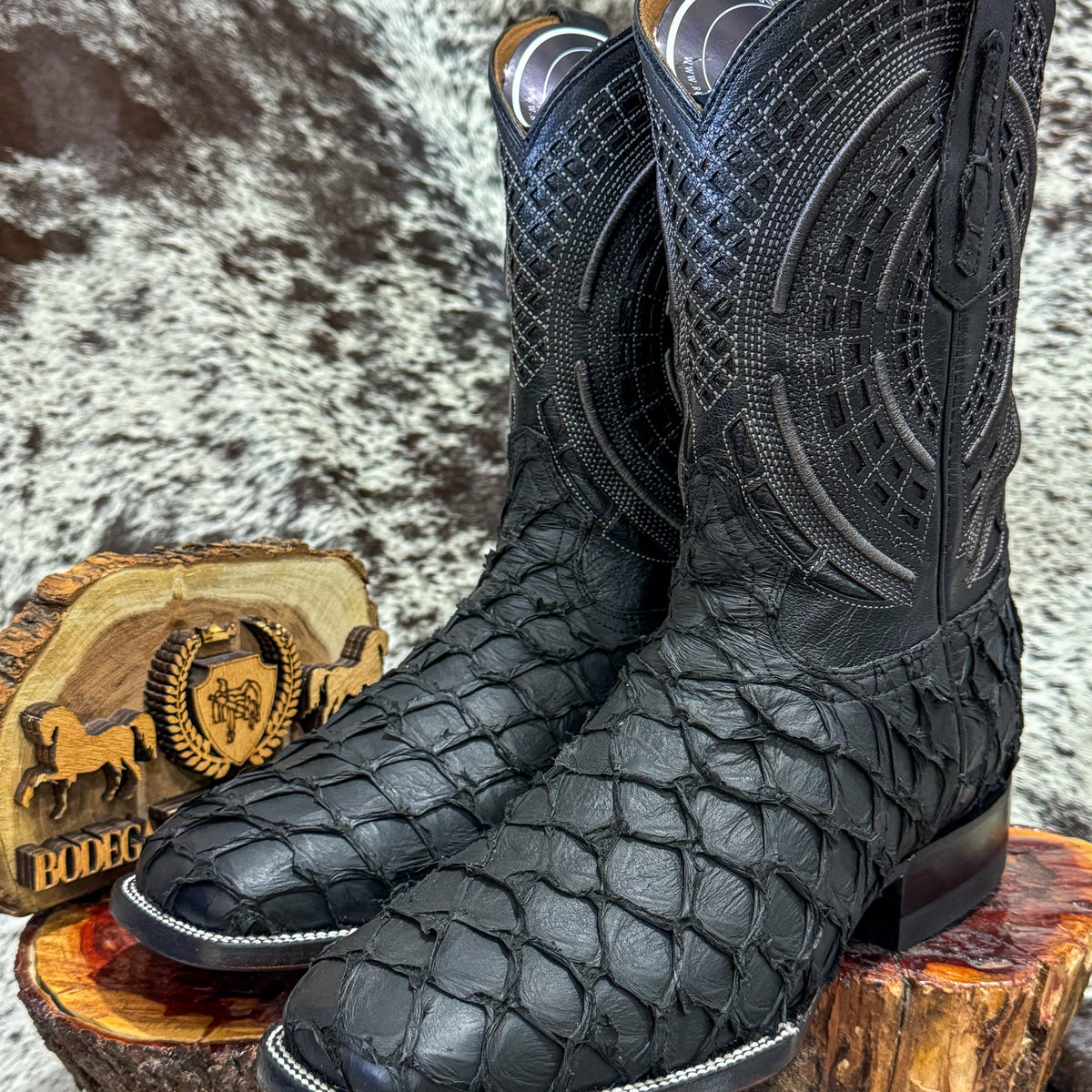 Botas de Pescado Pirarucu con Venado Cortas Horma Dubai WW
