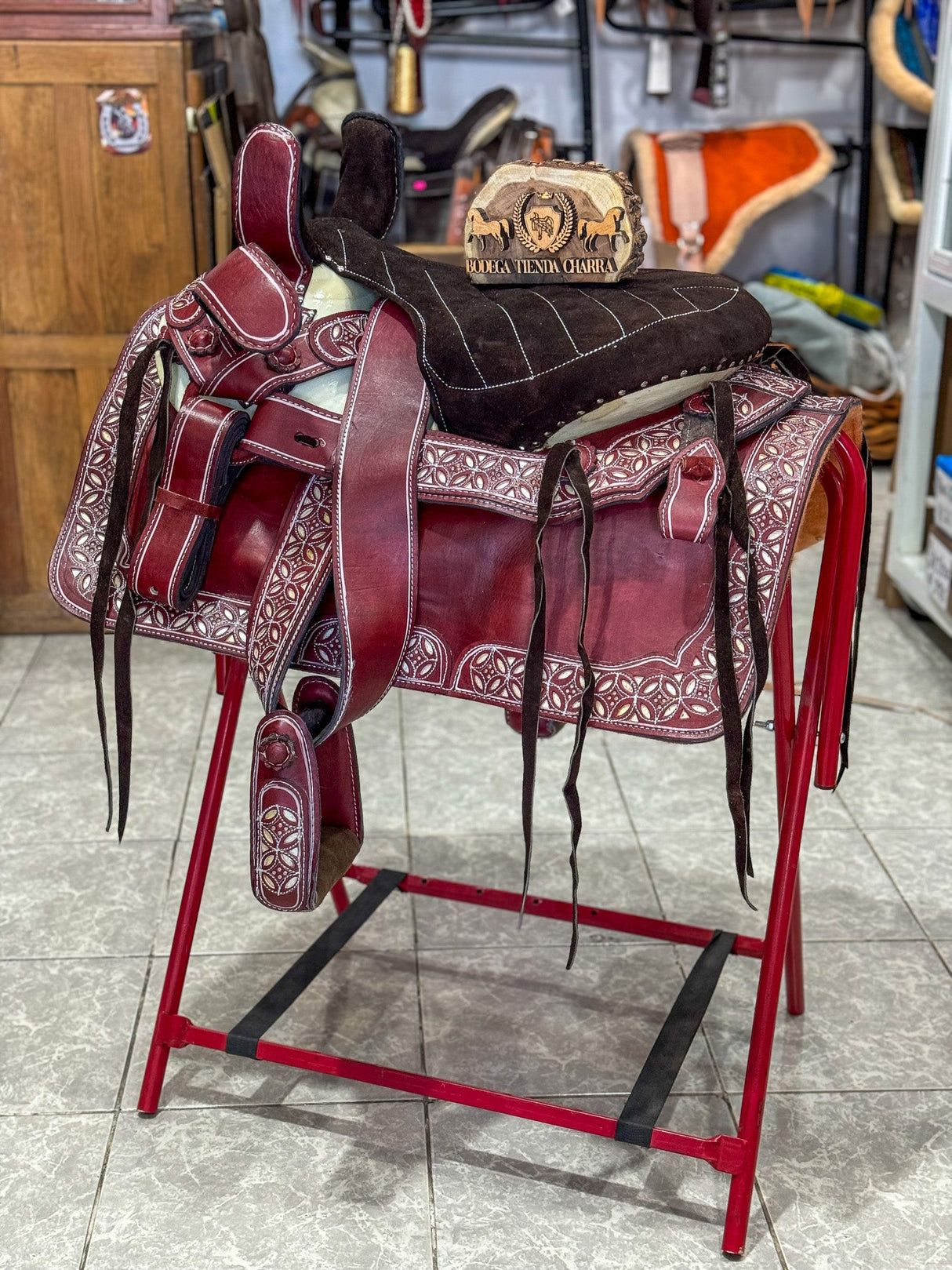 Albarda charra, modelo esferas - Tiendacharra.com - Bodega Tienda Charra