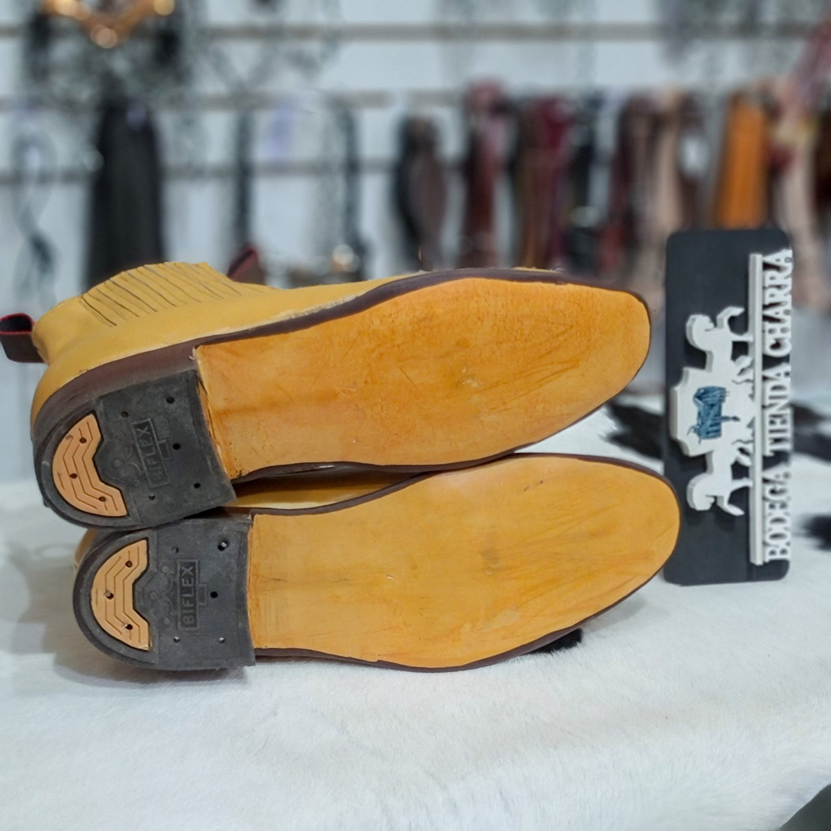 Botín charro en piel color madera - Tiendacharra.com - Bodega Tienda Charra