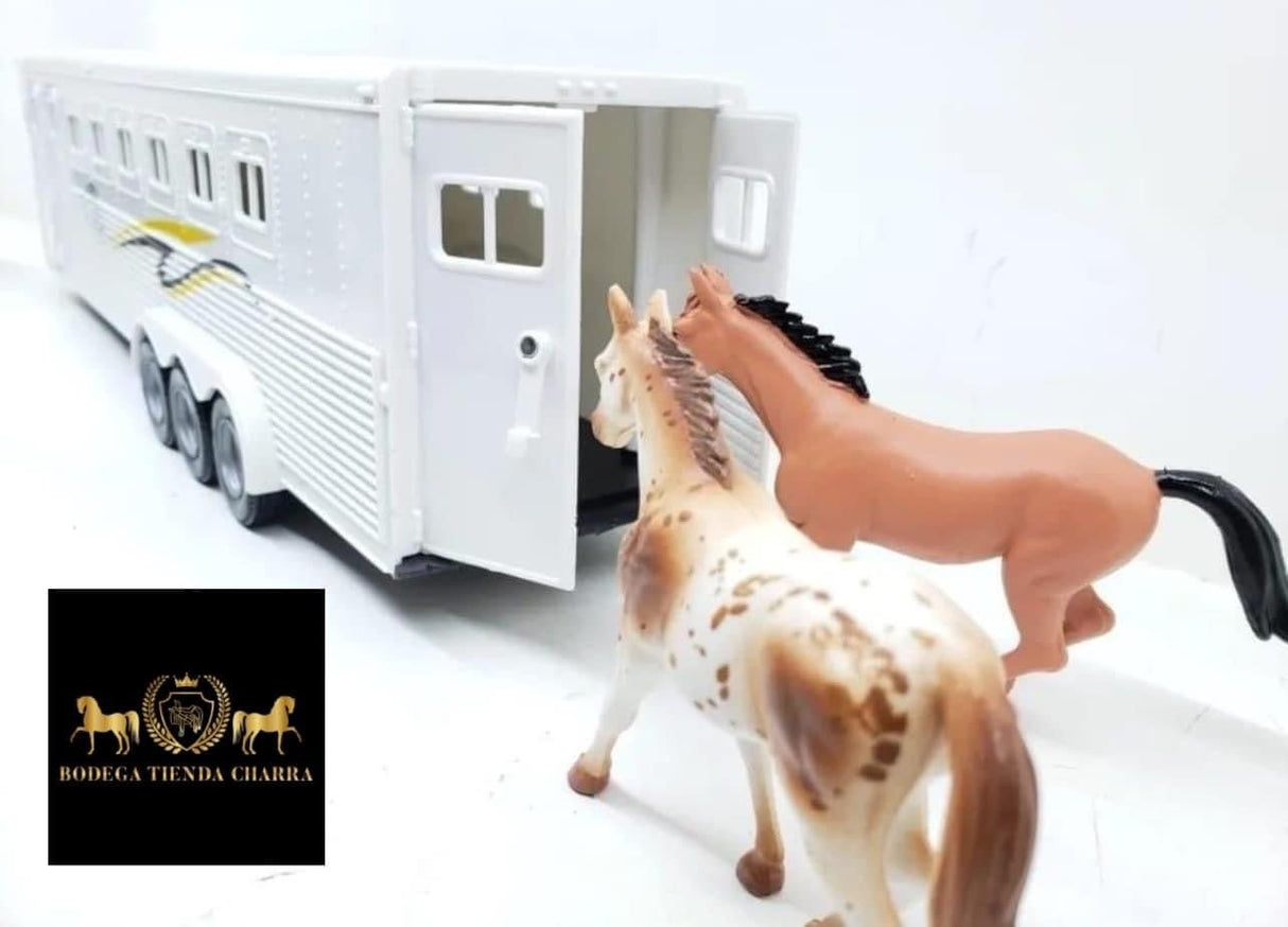 Chevrolet Silverado con remolque cuello de ganso - Tiendacharra.com - Bodega Tienda Charra