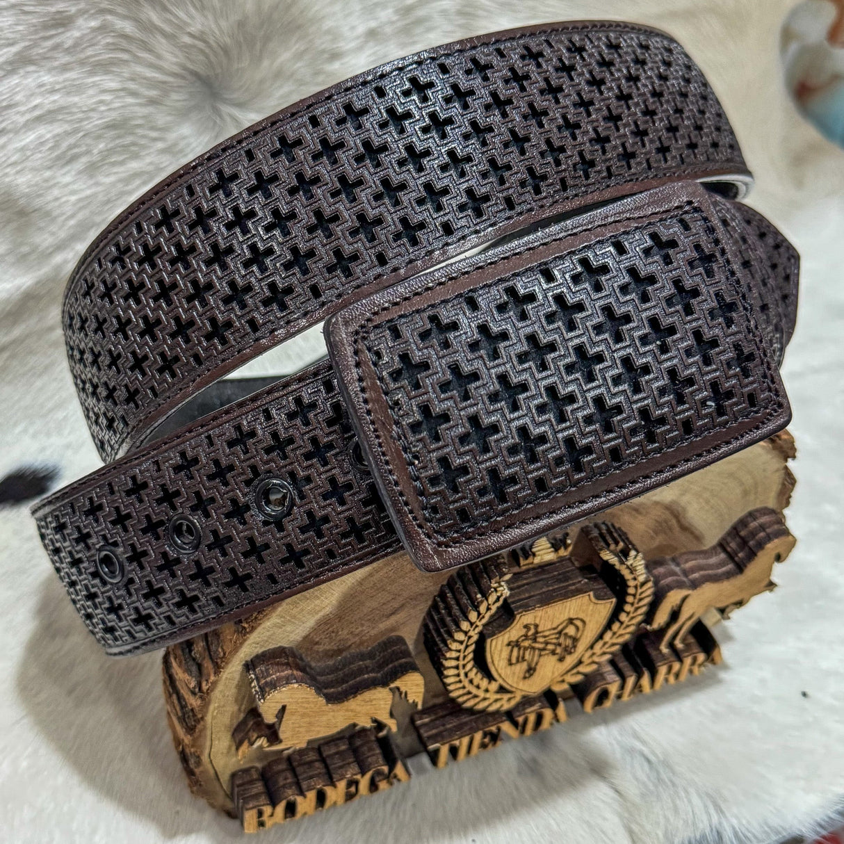 Cinto láser modelo CL102PV - Tiendacharra.com - Bodega Tienda Charra