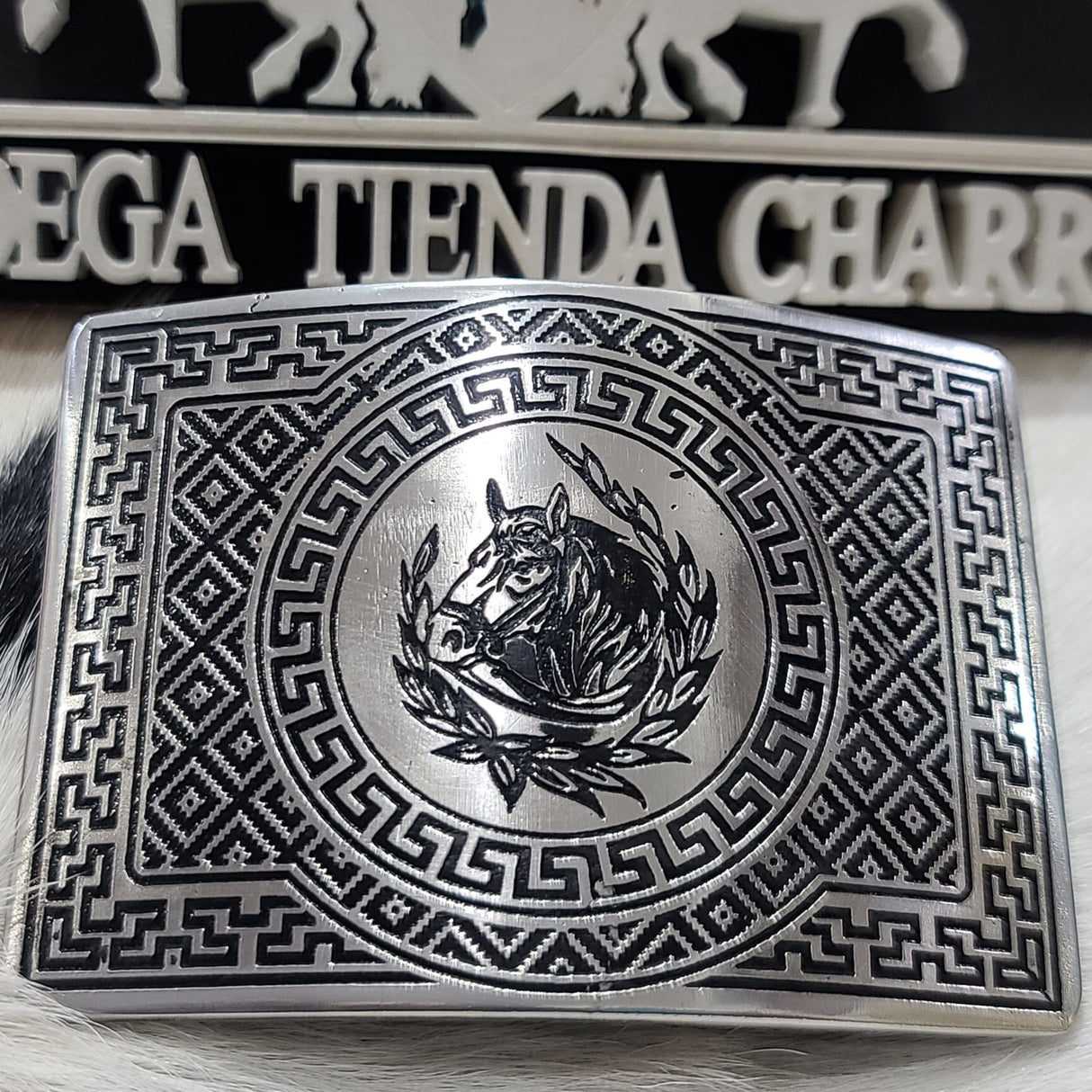 Hebilla acero inoxidable con tinta HCT118 - Tiendacharra.com - Bodega Tienda Charra