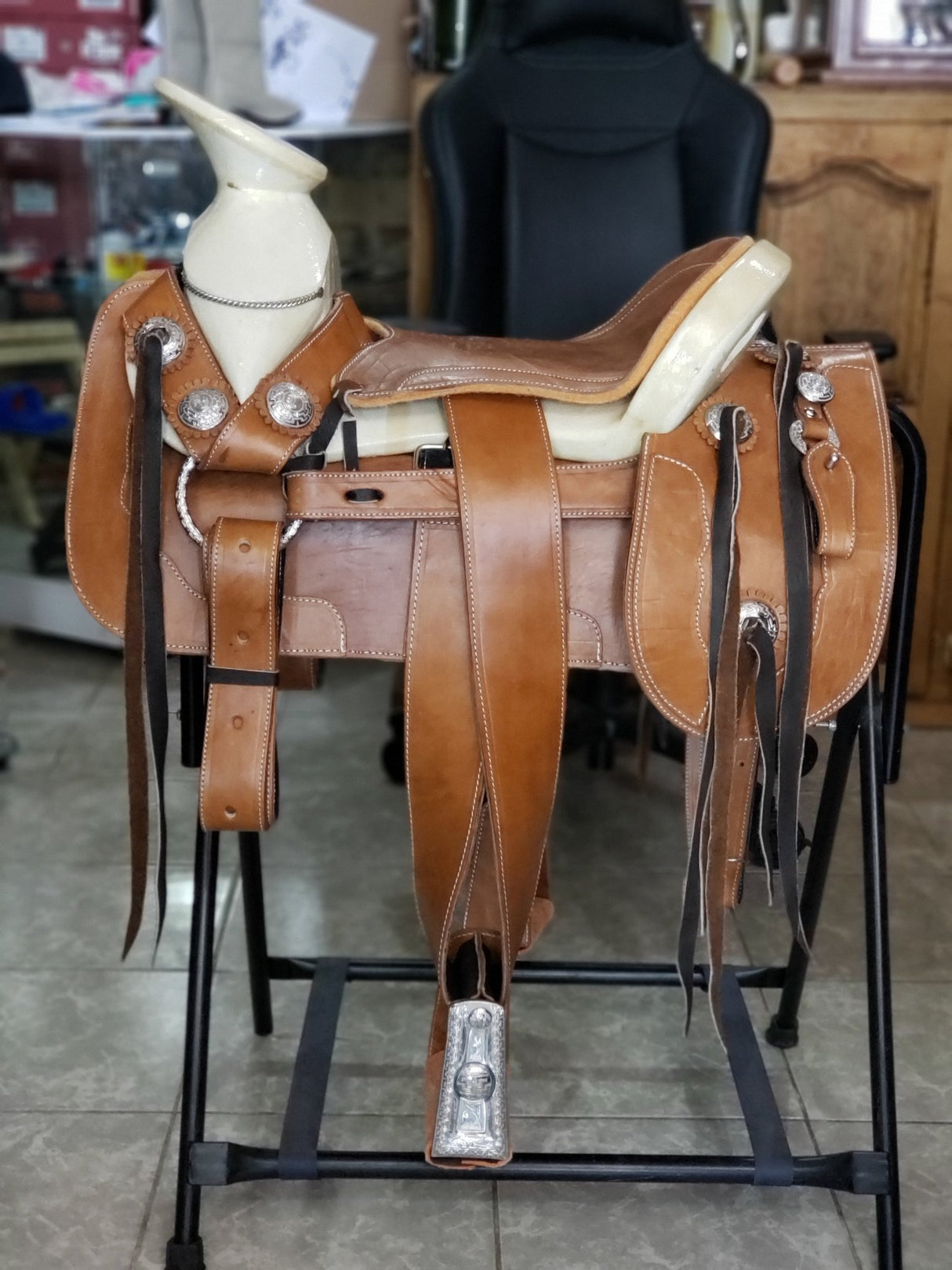 Montura charra clásica, lisa, herraje acero inoxidable. - Tiendacharra.com - Bodega Tienda Charra