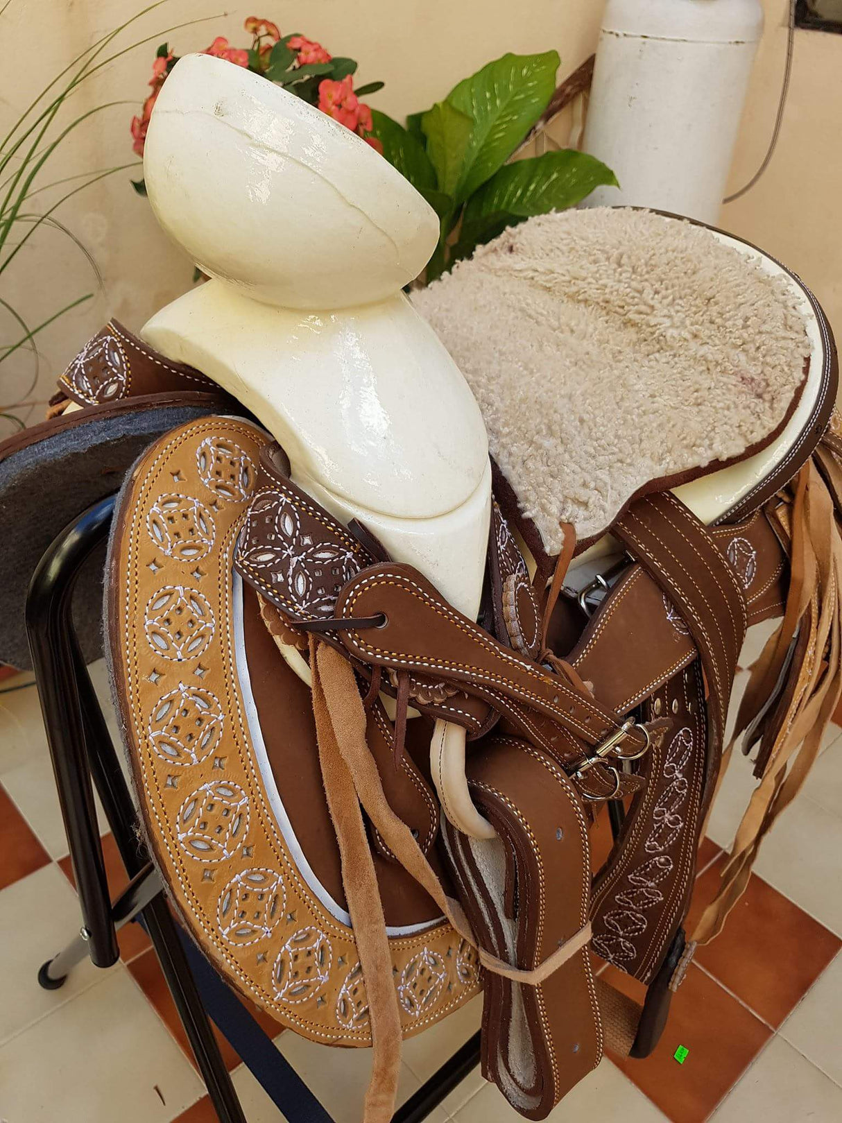 Montura charra cola de pato de trabajo - Tiendacharra.com - Bodega Tienda Charra