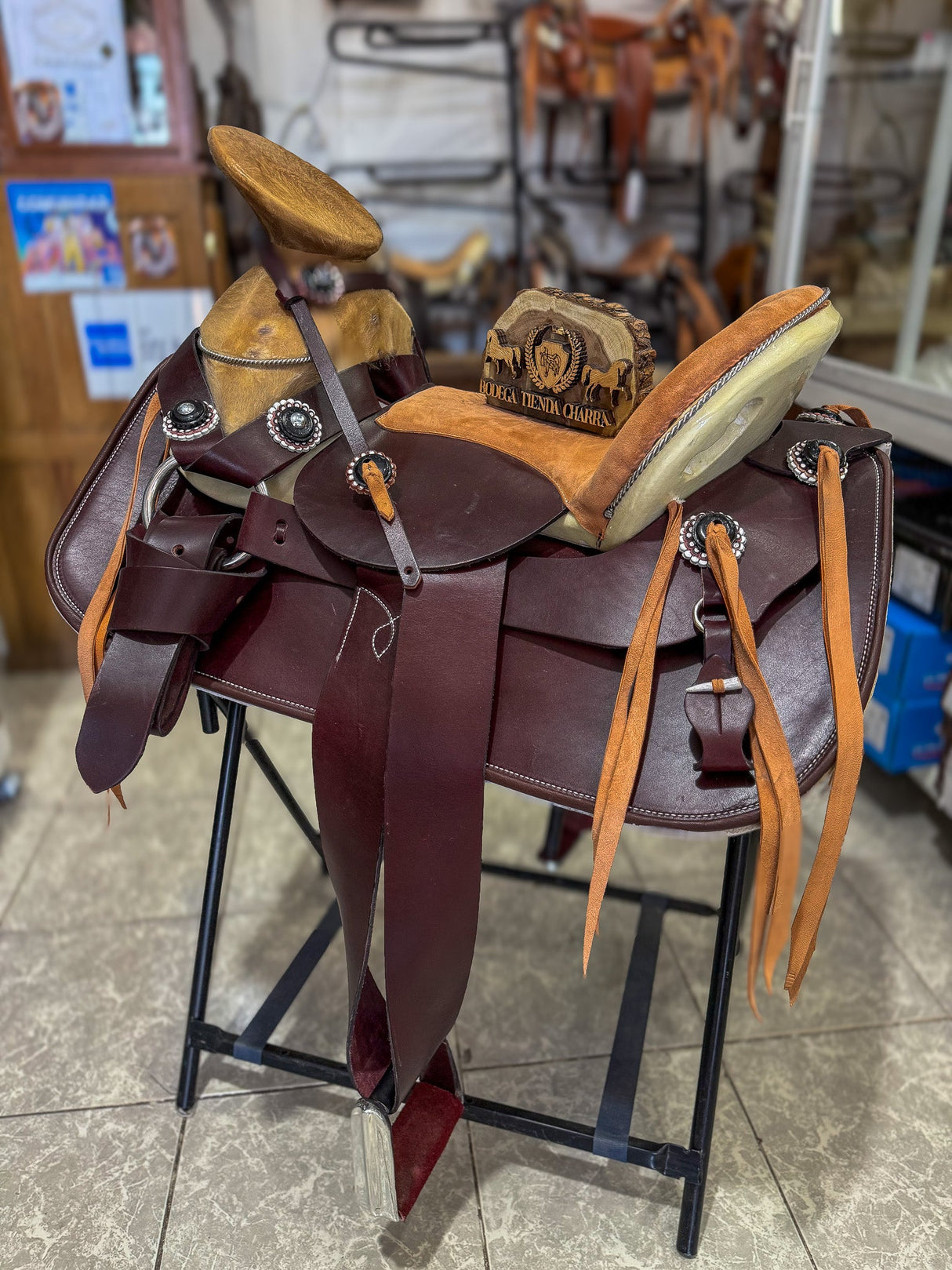 Montura Charra Esqueleto de Alto Nivel – Cuero Americano - Tiendacharra.com - Bodega Tienda Charra