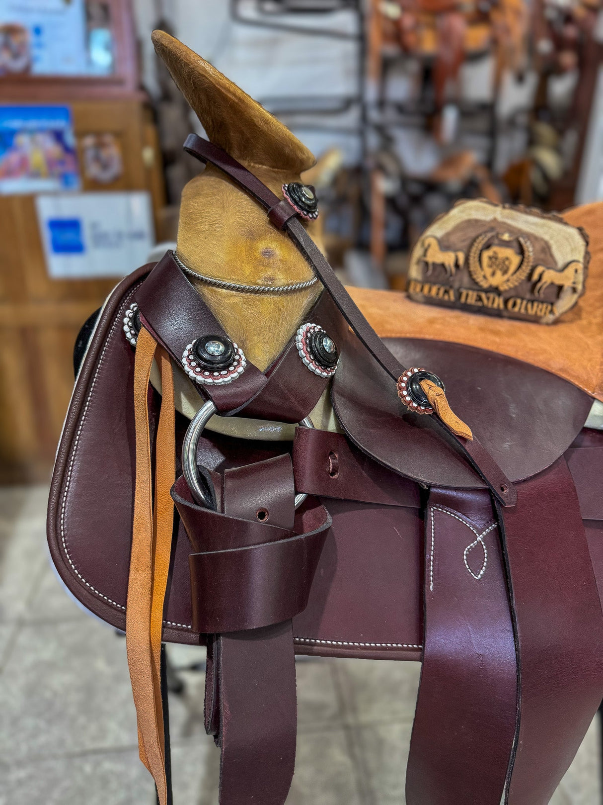 Montura Charra Esqueleto de Alto Nivel – Cuero Americano - Tiendacharra.com - Bodega Tienda Charra