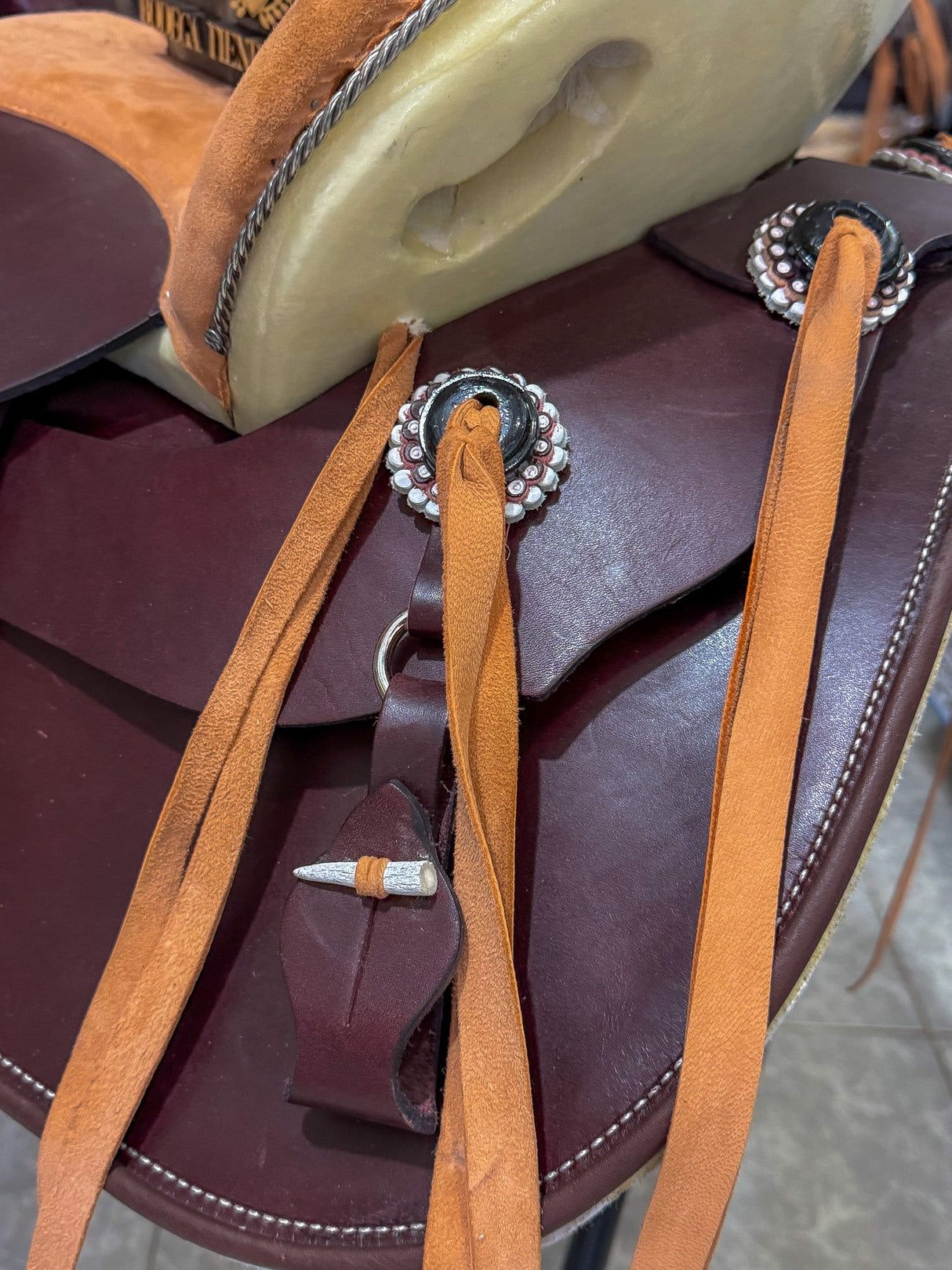 Montura Charra Esqueleto de Alto Nivel – Cuero Americano - Tiendacharra.com - Bodega Tienda Charra