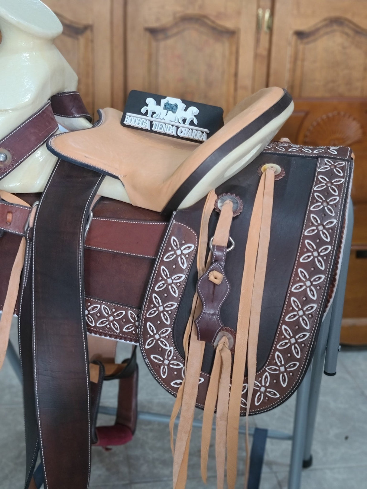 Montura charra media gala pirograbada. - Tiendacharra.com - Bodega Tienda Charra