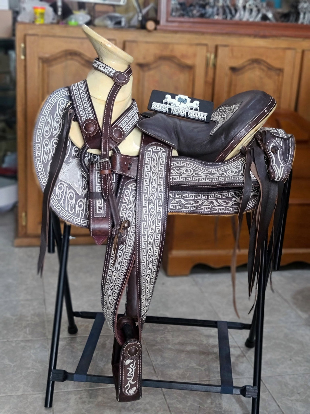 Silla charra bordada cola de pato - Tiendacharra.com - Bodega Tienda Charra