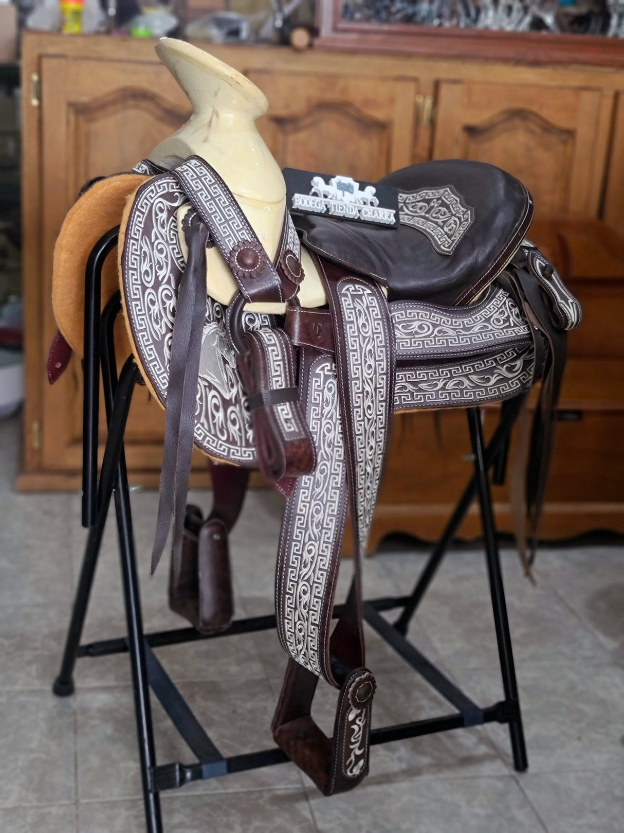 Silla charra bordada cola de pato - Tiendacharra.com - Bodega Tienda Charra