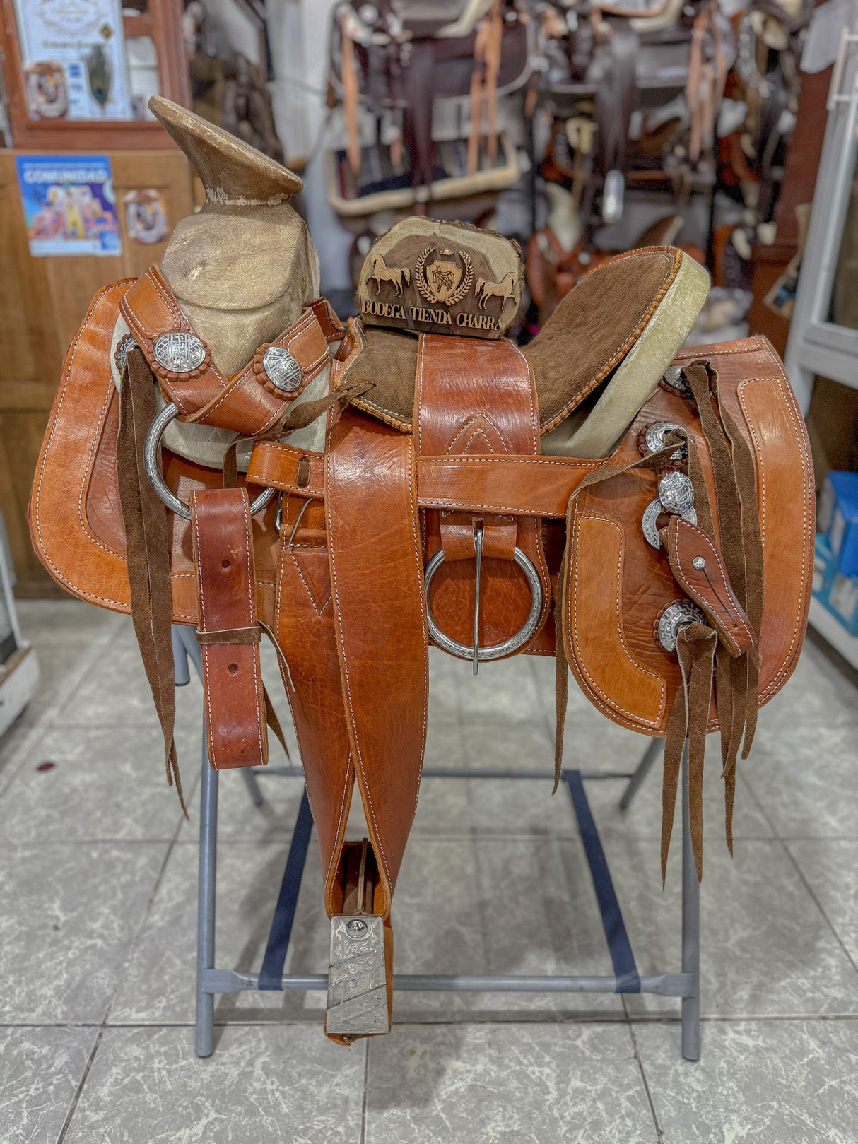 Silla charra clásica con turma y herraje acero monel - Tiendacharra.com - Bodega Tienda Charra
