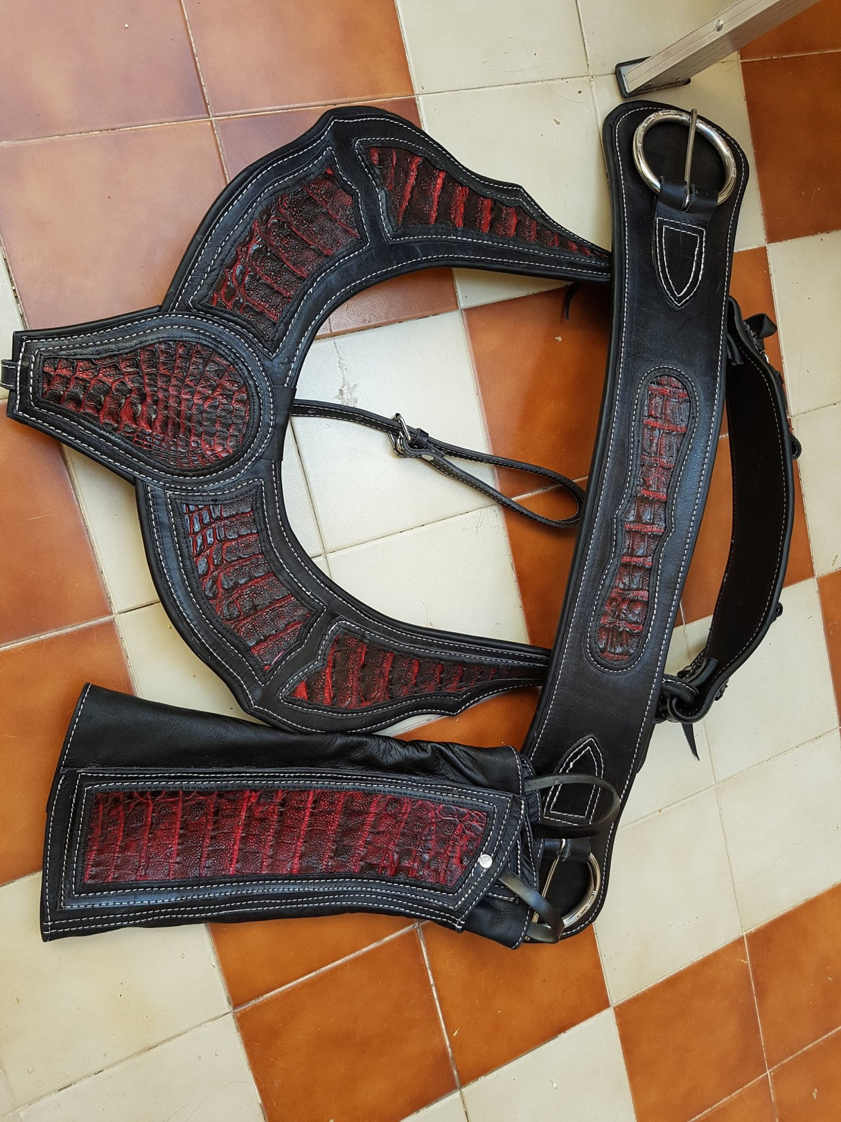 Silla charra cocodrilo, cola de pato - Tiendacharra.com - Bodega Tienda Charra