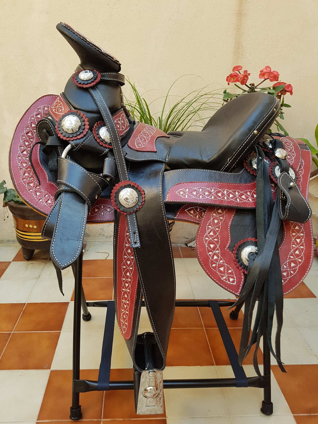 Silla charra cola de pato cantina cacahuate fuste forrado - Tiendacharra.com - Bodega Tienda Charra