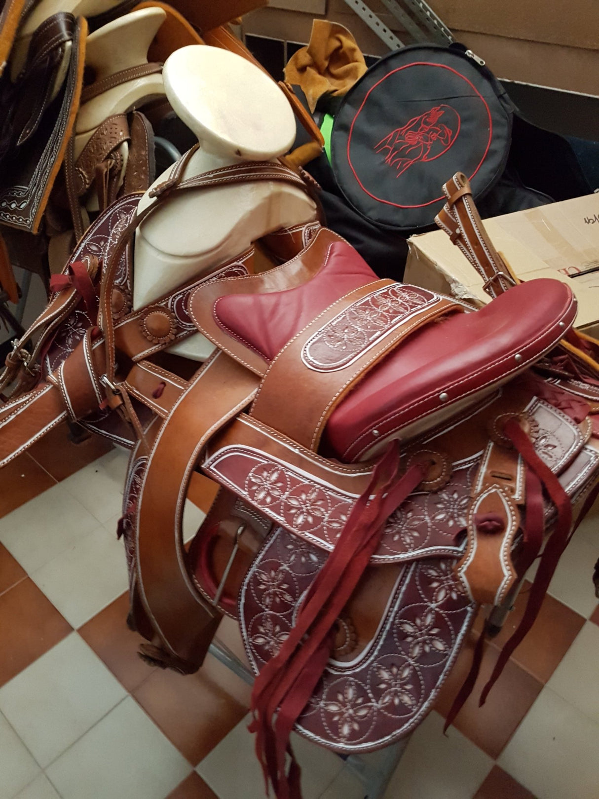 Silla charra cola de pato, cantina desmontable - Tiendacharra.com - Bodega Tienda Charra