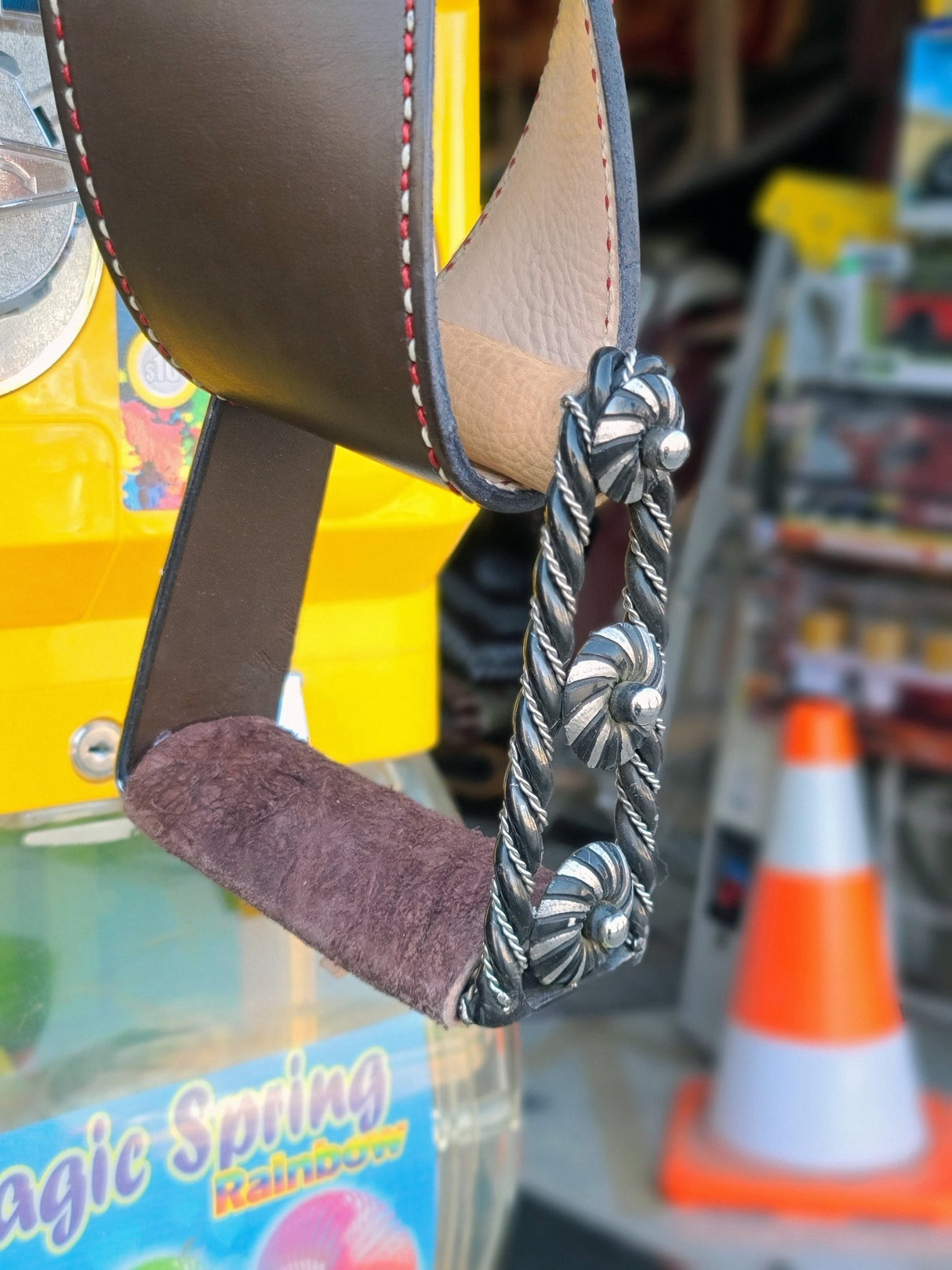 Silla charra cuero americano cosida a mano - Tiendacharra.com - Bodega Tienda Charra