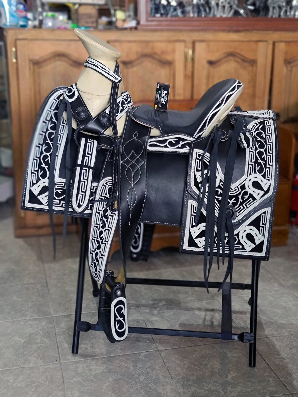 Silla charra navajeada negra. - Tiendacharra.com - Bodega Tienda Charra
