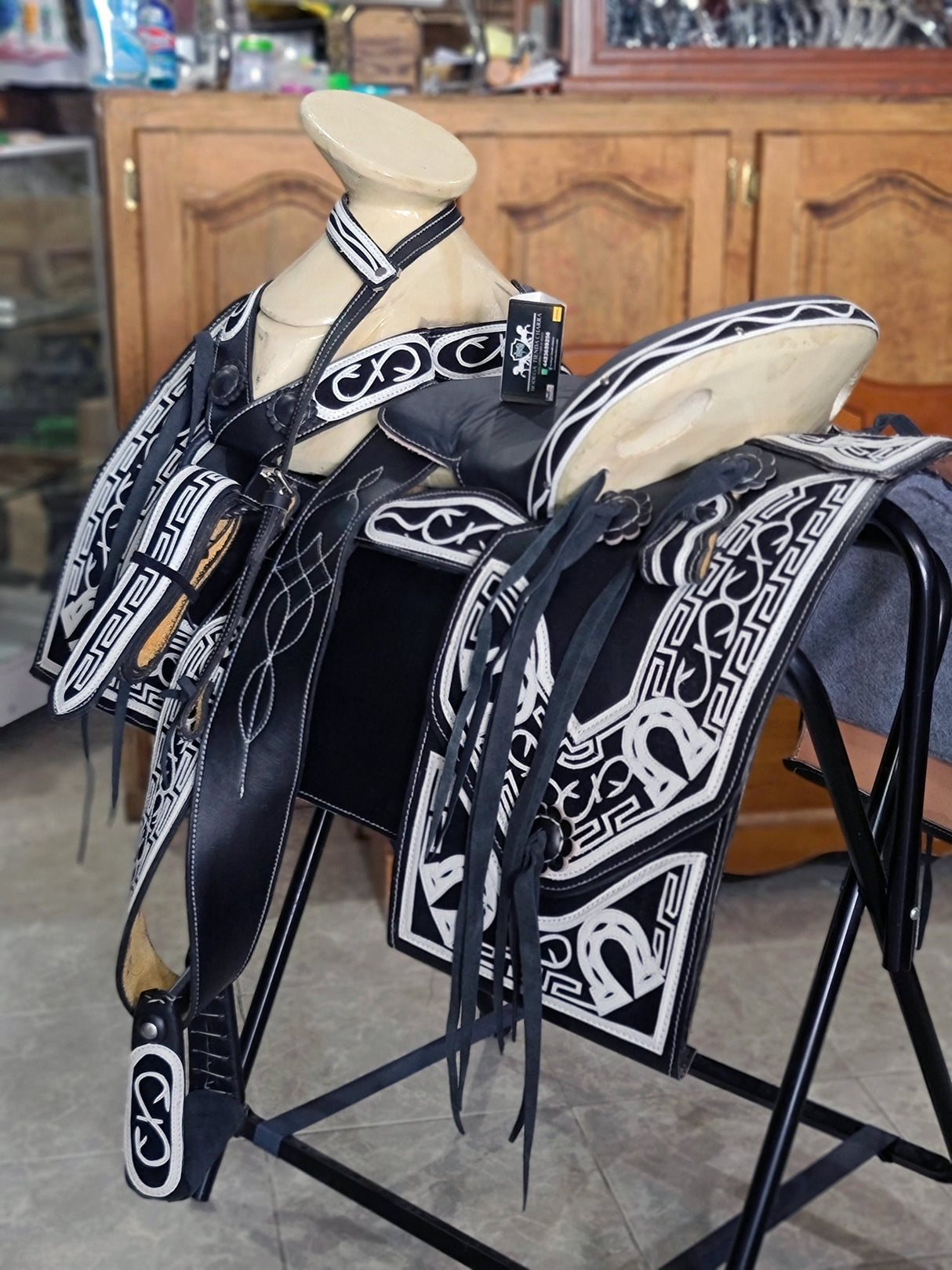 Silla charra navajeada negra. - Tiendacharra.com - Bodega Tienda Charra