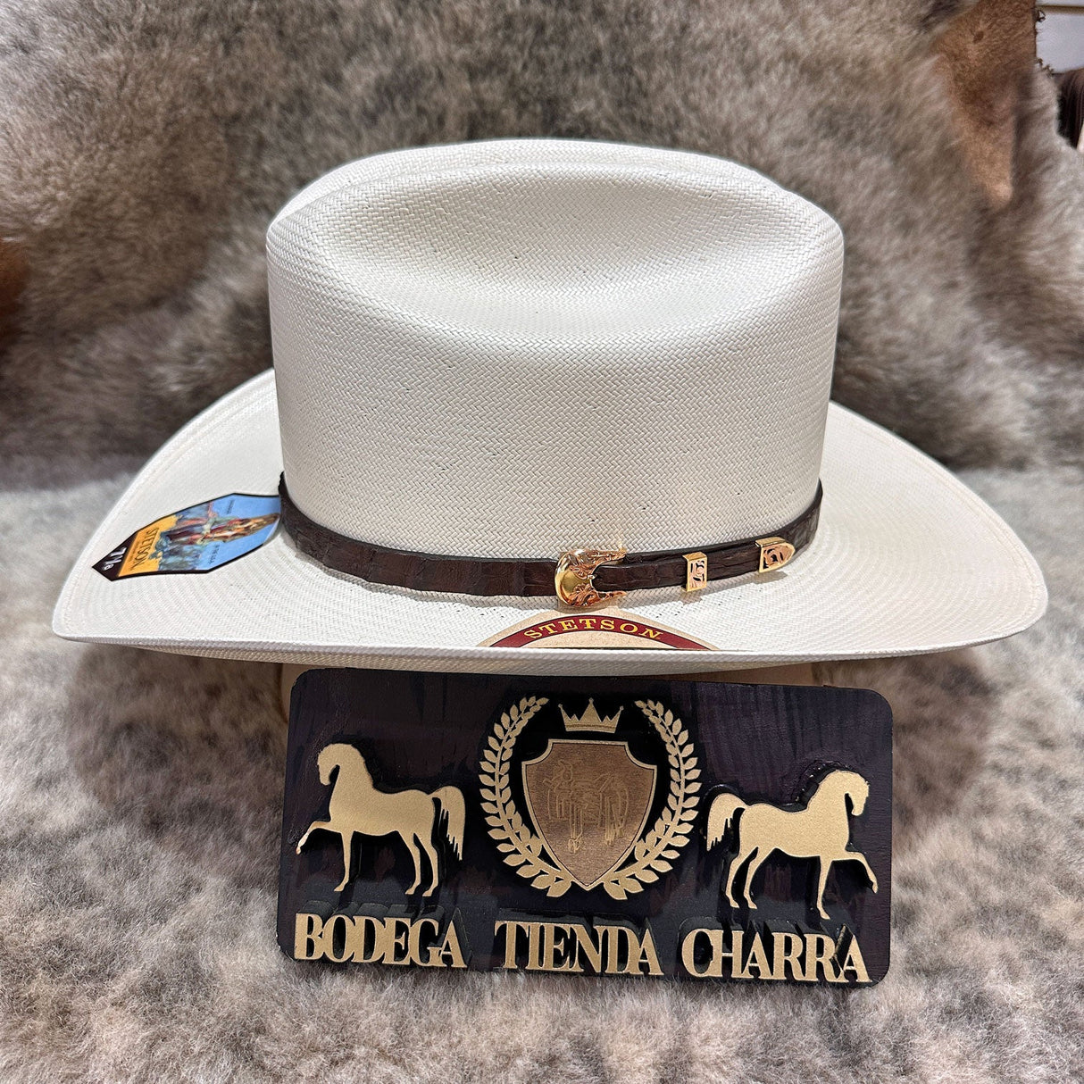 Stetson Evilla de Oro 1000x f8.5cm - Tiendacharra.com - Bodega Tienda Charra