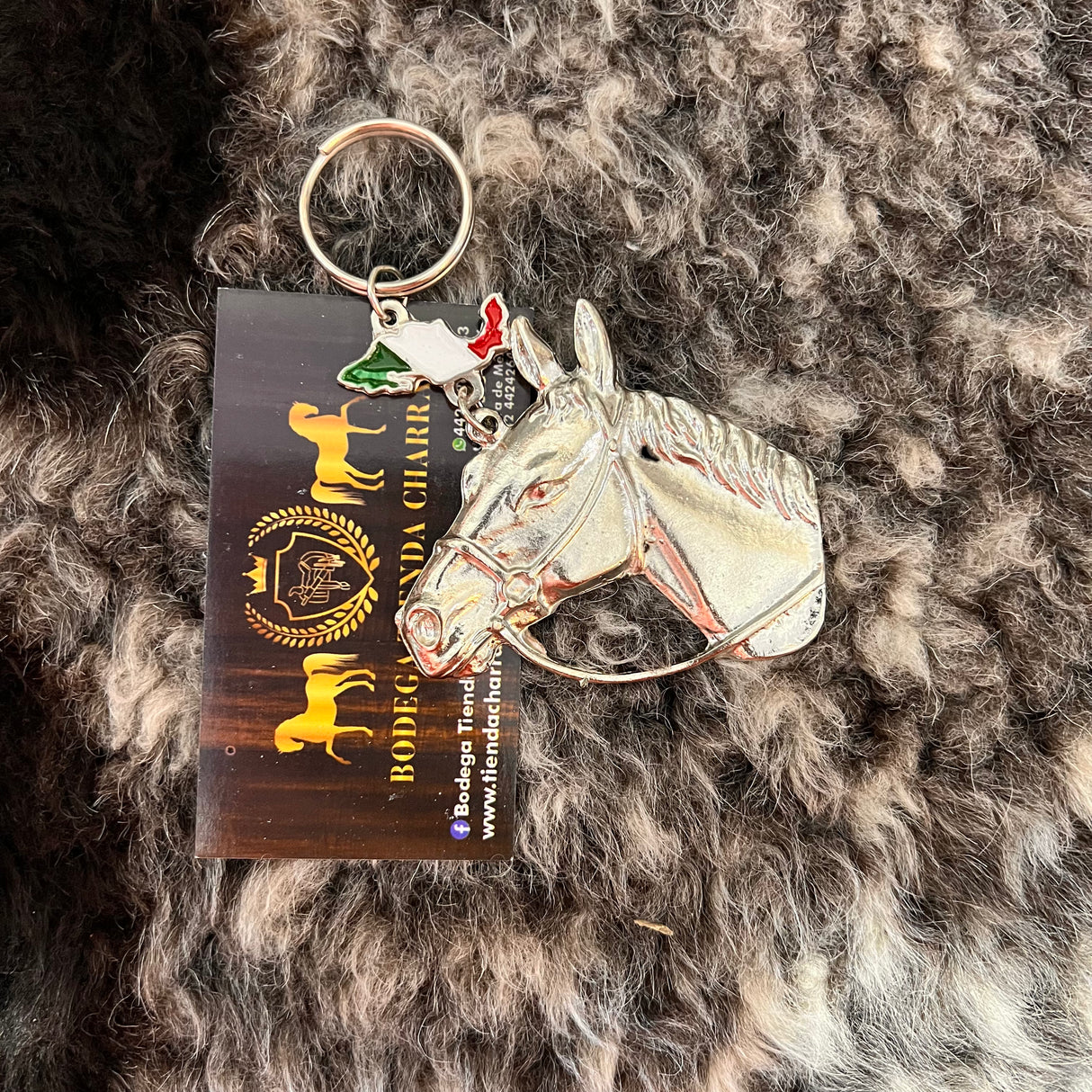 Mount model keychain