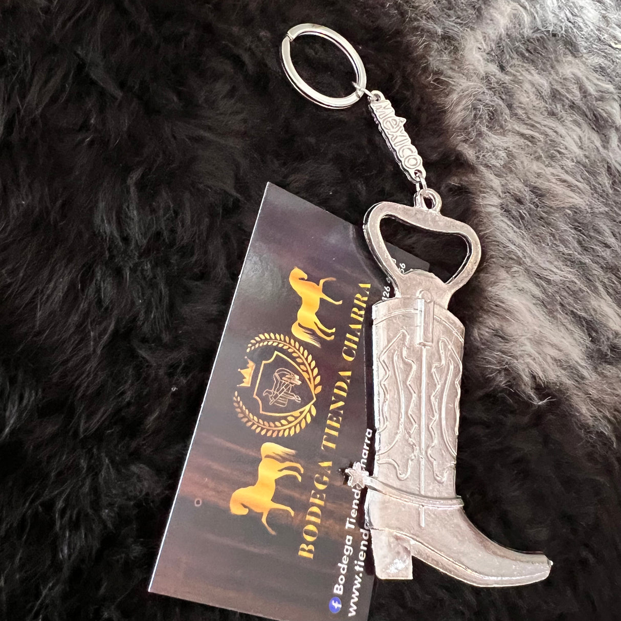 Mount model keychain