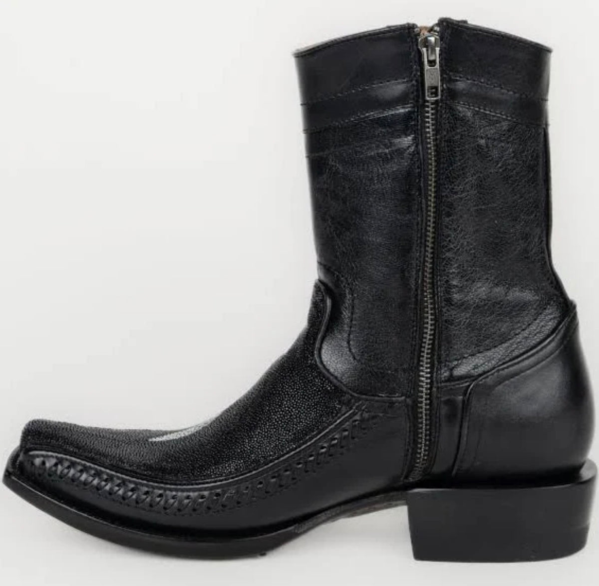 Bota Moderna piel exotica piel mantarraya negra mod Diego 04