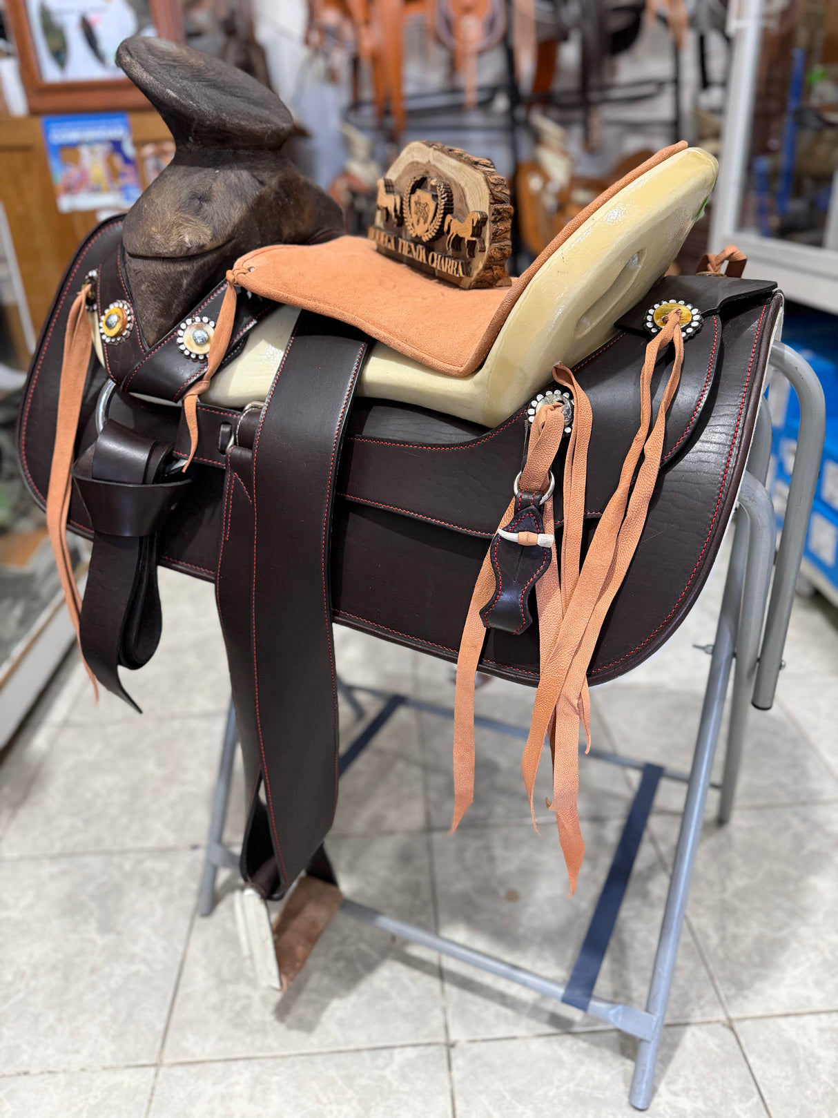 Montura Charra Esqueleto de Alto Nivel #2 – Cuero Americano