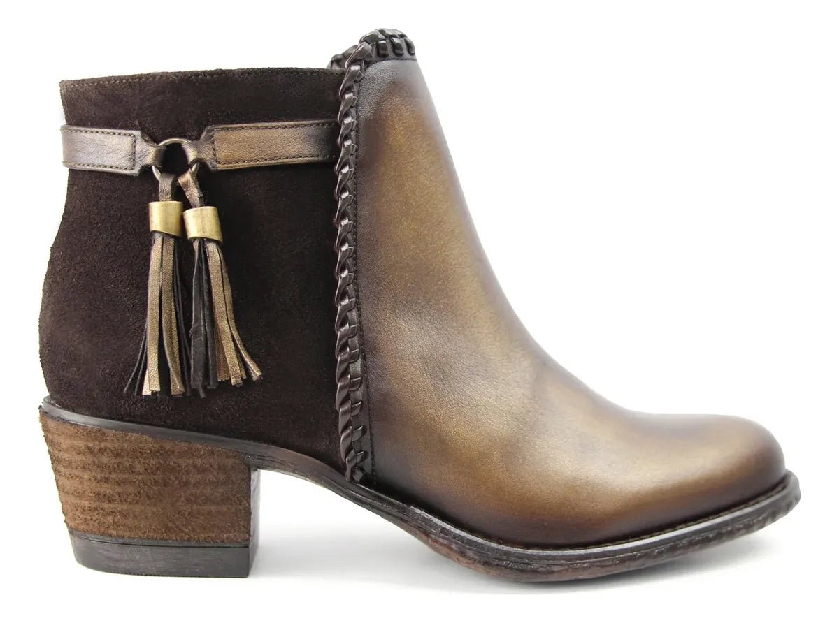 Bota modelo Fania marca Lyard para dama - Tiendacharra.com - Bodega Tienda Charra