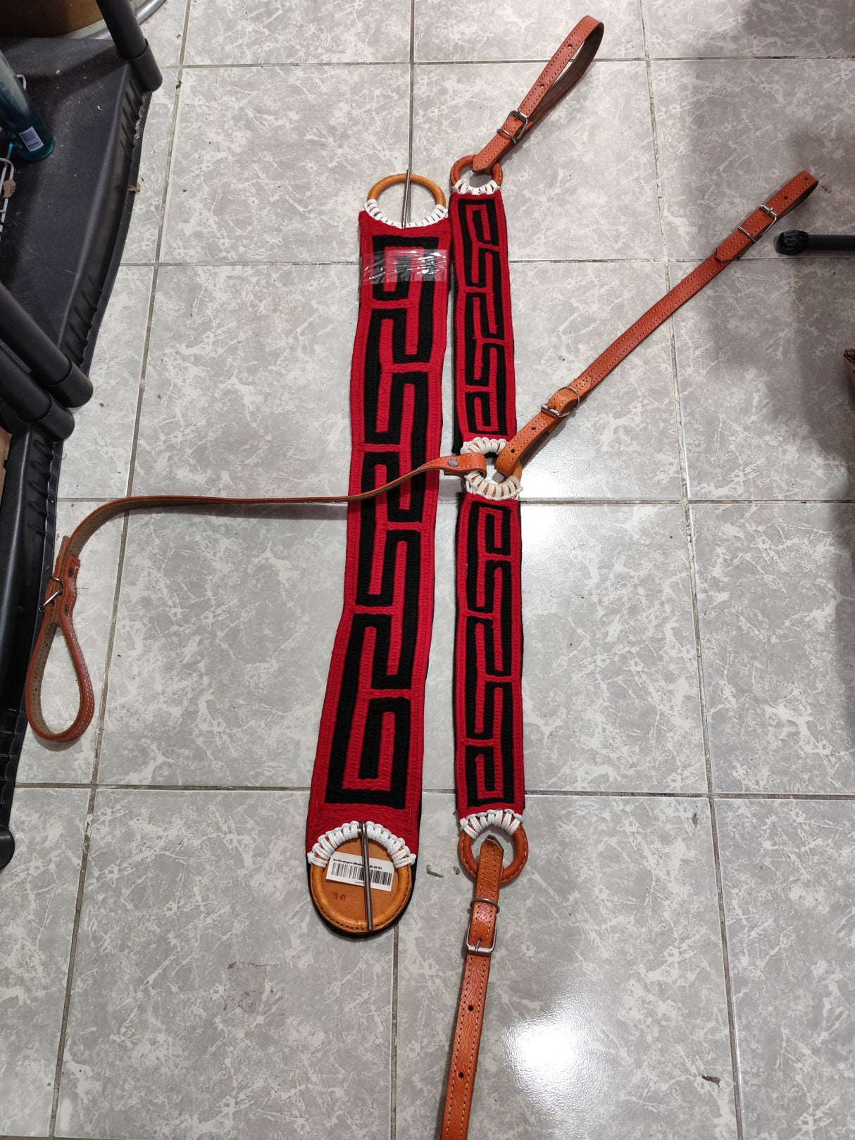 Combo cincho y pecho pretal rojo y negro - Tiendacharra.com - Bodega Tienda Charra