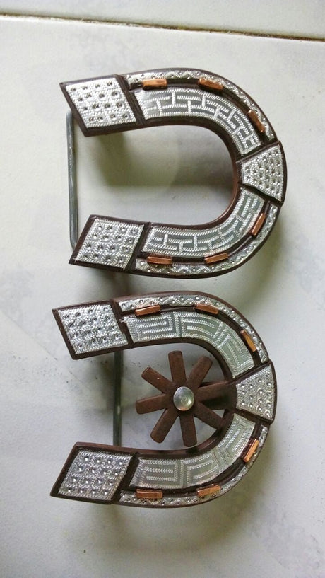 Hebilla pavón café, con rodaja, modelo herradura - Tiendacharra.com - Bodega Tienda Charra