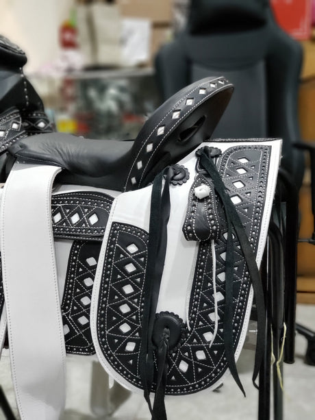 Montura charra modelo binario. - Tiendacharra.com - Bodega Tienda Charra