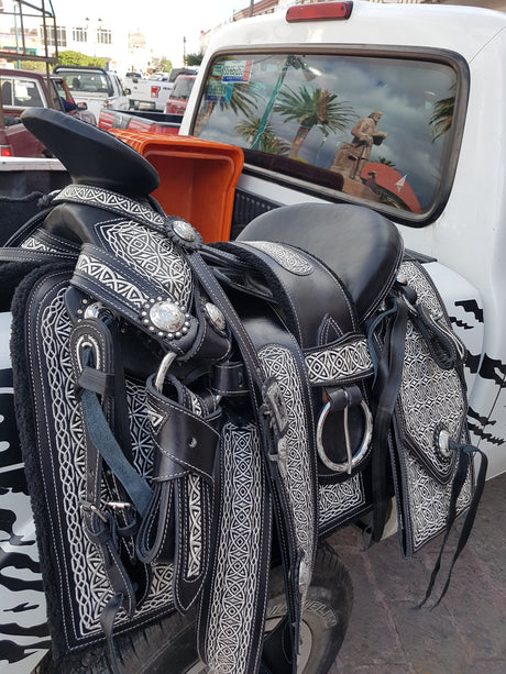 Silla charra bordada Modelo Aros (con herraje) - Tiendacharra.com - Bodega Tienda Charra