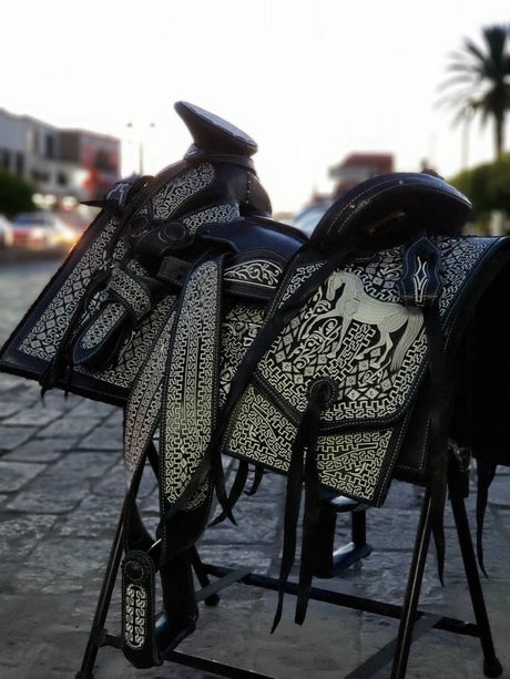 Silla charra bordada modelo "Paso español" - Tiendacharra.com - Bodega Tienda Charra