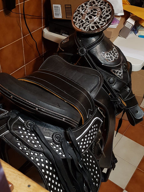 Silla charra cola de pato, cantina desmontable con herraje - Tiendacharra.com - Bodega Tienda Charra