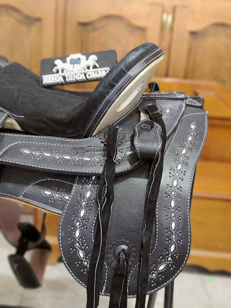 Silla charra cola de pato con cantinas CPT02 - Tiendacharra.com - Bodega Tienda Charra