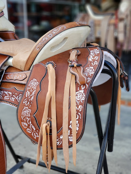 Silla charra fina pirograbada #3 - Tiendacharra.com - Bodega Tienda Charra