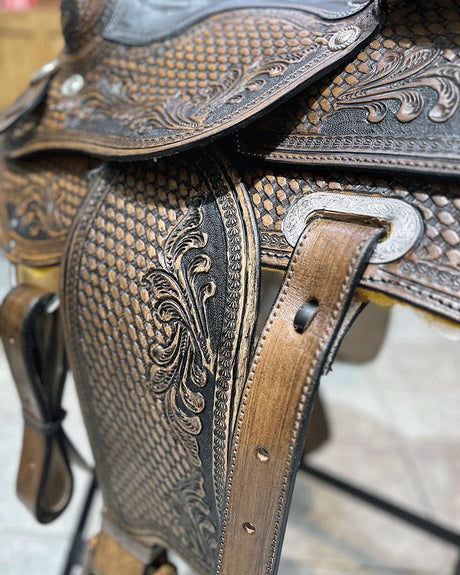 Silla texana cincelada F16 OUTLET - Tiendacharra.com - Bodega Tienda Charra